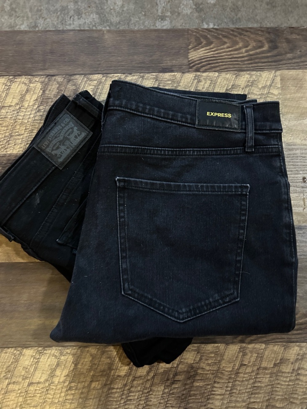 Levi’s 710 Super Skinny Jeans 31x32 + Express Mid Rise Skinny 12R | Denim Bundle